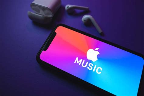 how does apple music family plan work? exploring the intricacies and benefits of sharing music with your loved ones